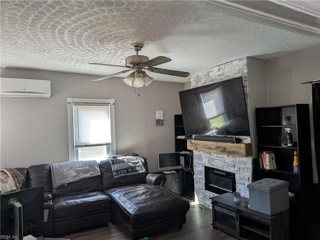 632 Rolfe ST, Hampton, VA 23661