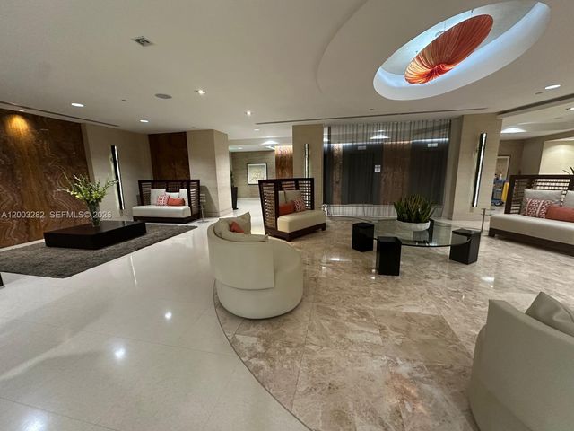 2555 Collins Ave 1805, Miami Beach, FL 33140