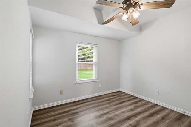 611 Crane Drive, Euless, TX 76039