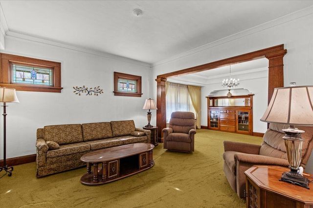 3151 S 10th STREET, Milwaukee, WI 53215