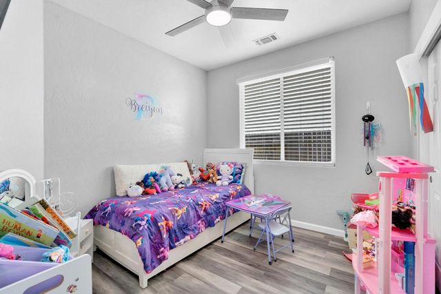 4638 W Oslin Avenue, Fresno, CA 93722