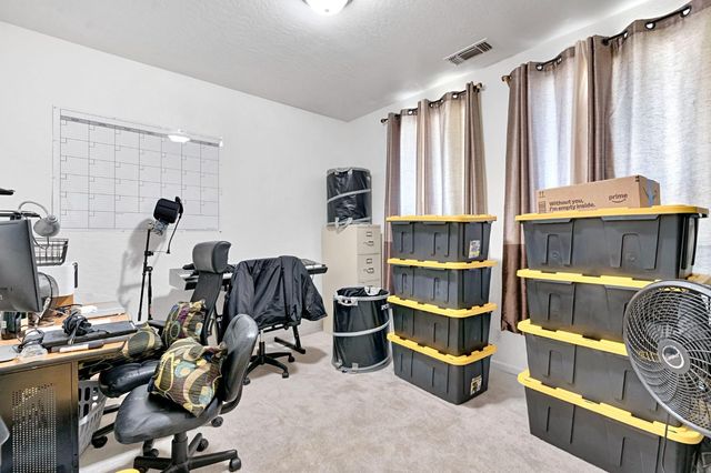 4638 W Oslin Avenue, Fresno, CA 93722