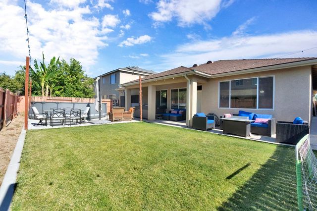4638 W Oslin Avenue, Fresno, CA 93722