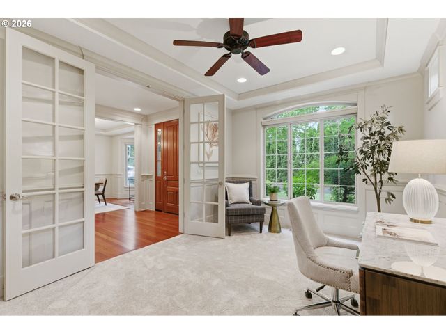 15846 ALLISON Pl, Lake Oswego, OR 97035