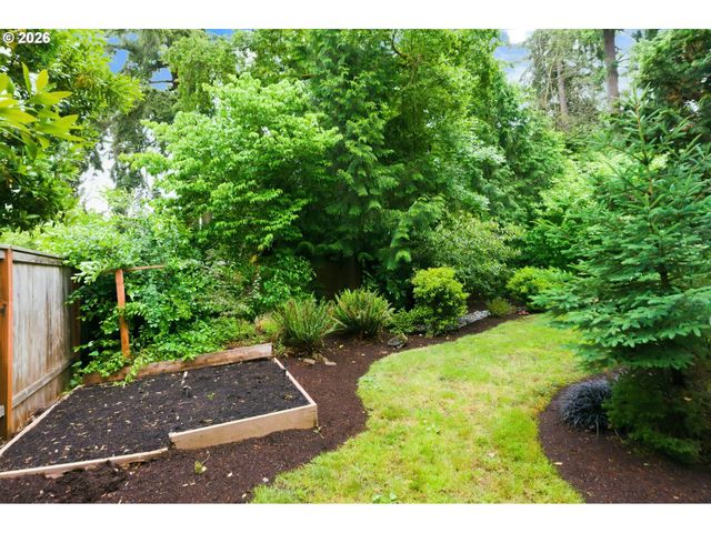 15846 ALLISON Pl, Lake Oswego, OR 97035