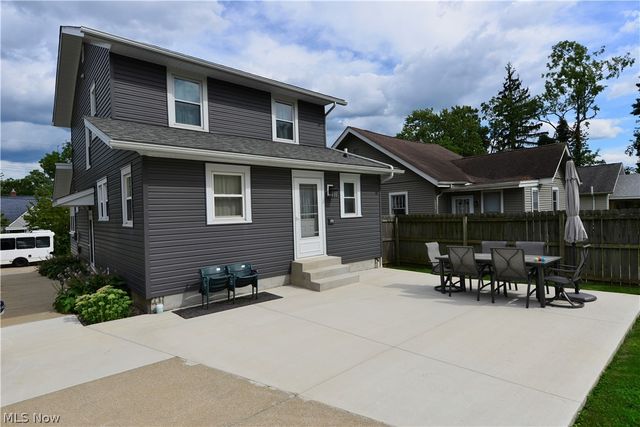 410 Moody Street, Akron, OH 44305