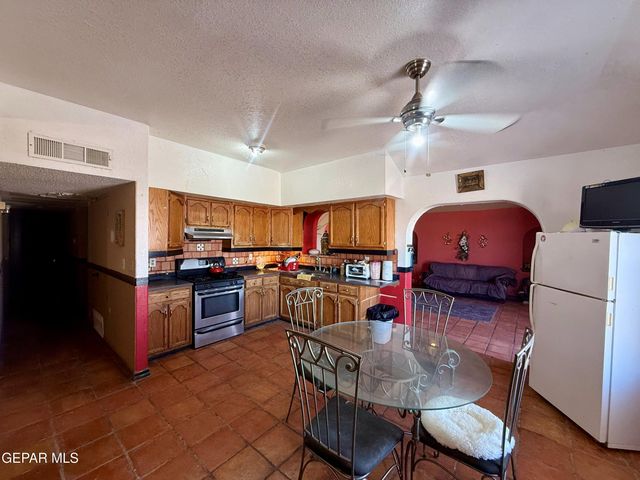 5935 Westside Drive, El Paso, TX 79932