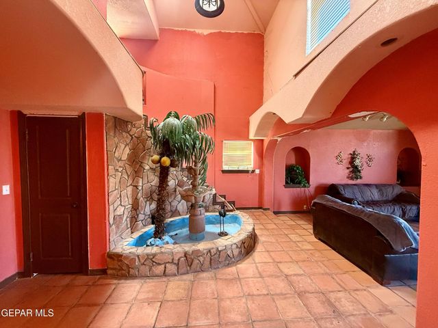 5935 Westside Drive, El Paso, TX 79932