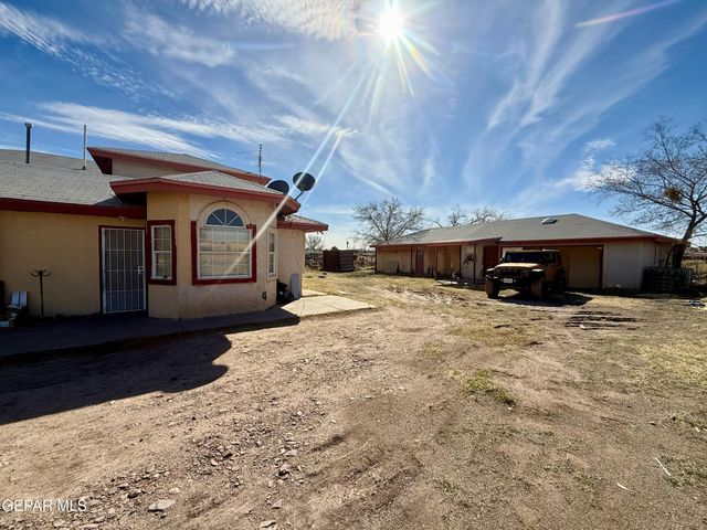 5935 Westside Drive, El Paso, TX 79932