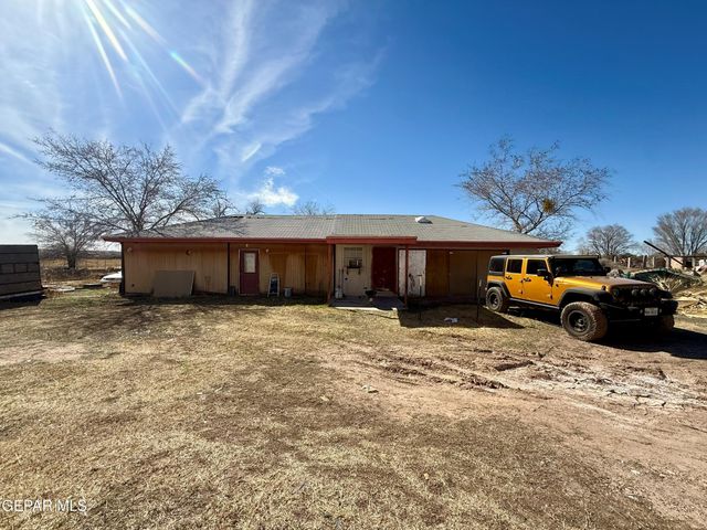 5935 Westside Drive, El Paso, TX 79932