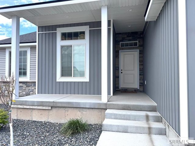 472 Fieldstone Ave, Rigby, ID 83442