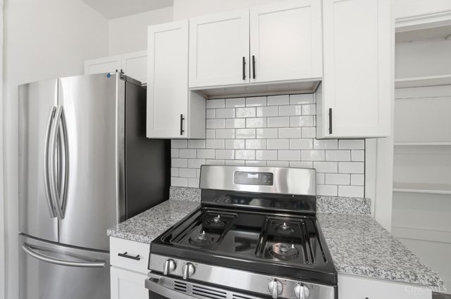 4569 N Edgewood Avenue, Cincinnati, OH 45232