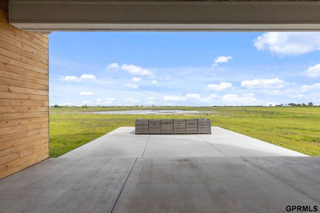 376 G County Road, Ashland, NE 68003