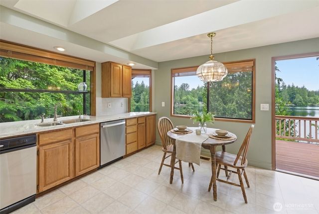 21006 SE 268th Court, Covington, WA 98042