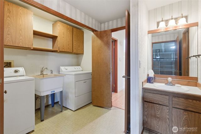 21006 SE 268th Court, Covington, WA 98042