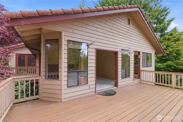 21006 SE 268th Court, Covington, WA 98042