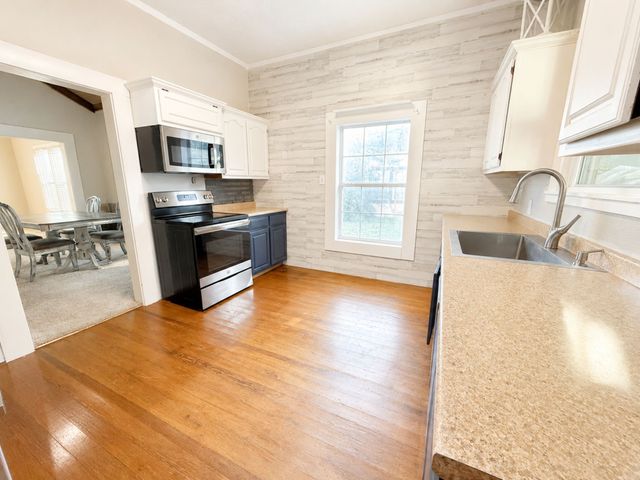 106 1st Street, Kerens, TX 75144
