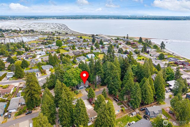 8062 Kayak Way, Blaine, WA 98230