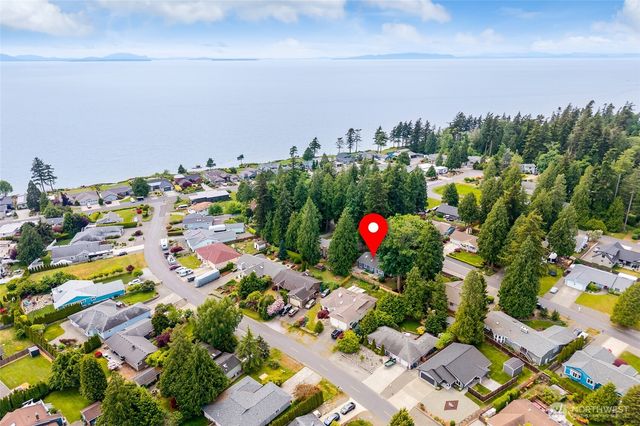 8062 Kayak Way, Blaine, WA 98230