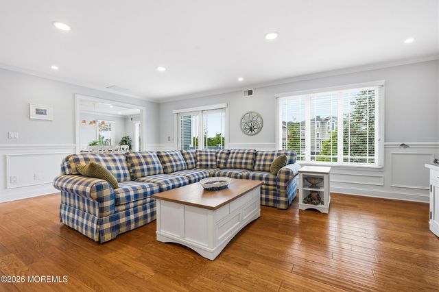 379 Route 35 N, Mantoloking, NJ 08738