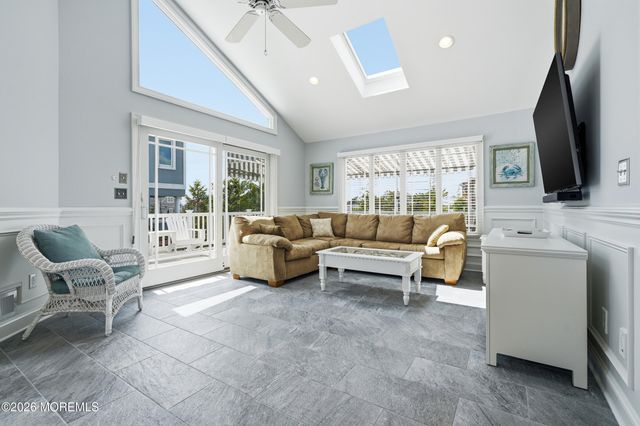 379 Route 35 N, Mantoloking, NJ 08738