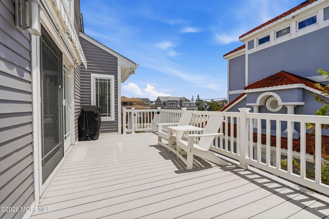 379 Route 35 N, Mantoloking, NJ 08738