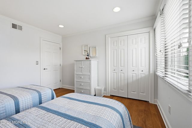 379 Route 35 N, Mantoloking, NJ 08738