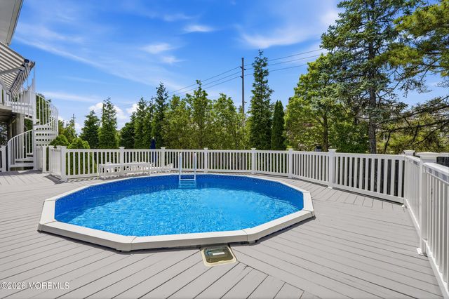 379 Route 35 N, Mantoloking, NJ 08738