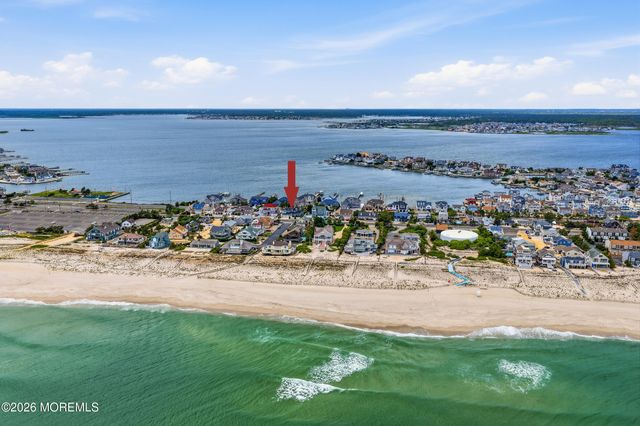 379 Route 35 N, Mantoloking, NJ 08738