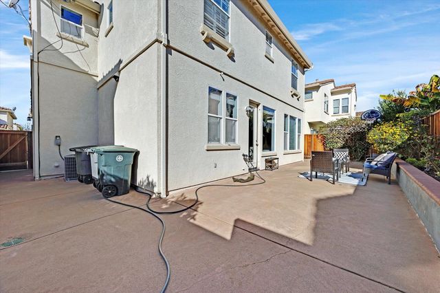 4185 Font Ct, Dublin, CA 94568