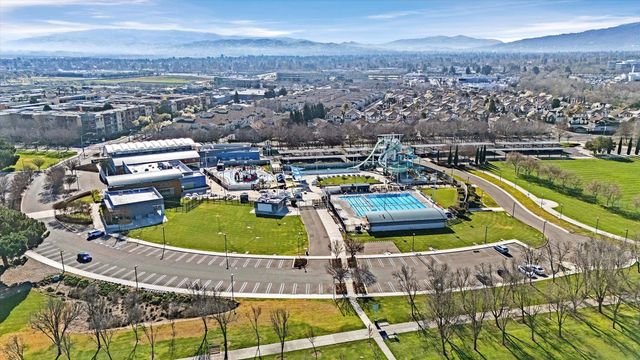 4185 Font Ct, Dublin, CA 94568