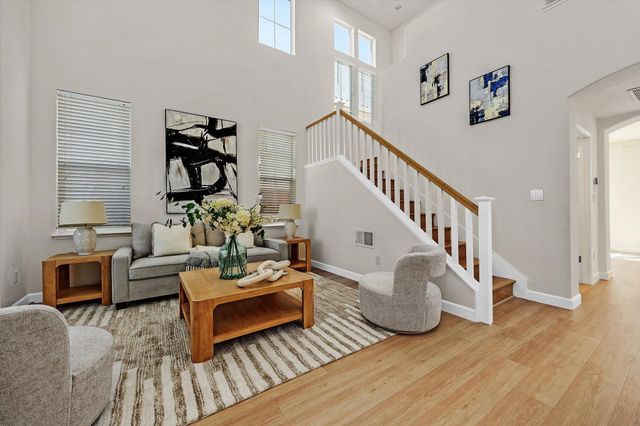 4185 Font Ct, Dublin, CA 94568