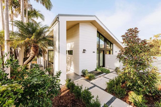 2258 Cambridge Ave, Cardiff By The Sea, CA 92007