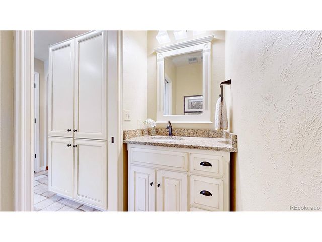 6414 E Stanford Ave, Cherry Hills Village, CO 80111