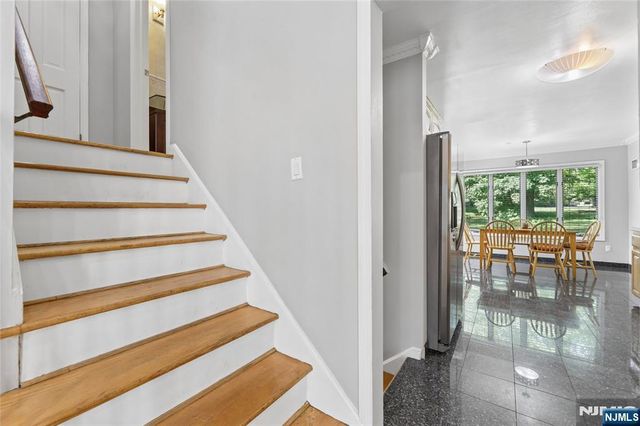 612 Floyd Street, Englewood Cliffs, NJ 07632