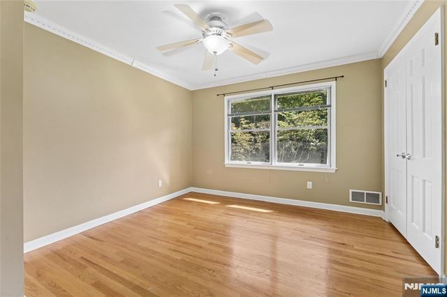 612 Floyd Street, Englewood Cliffs, NJ 07632