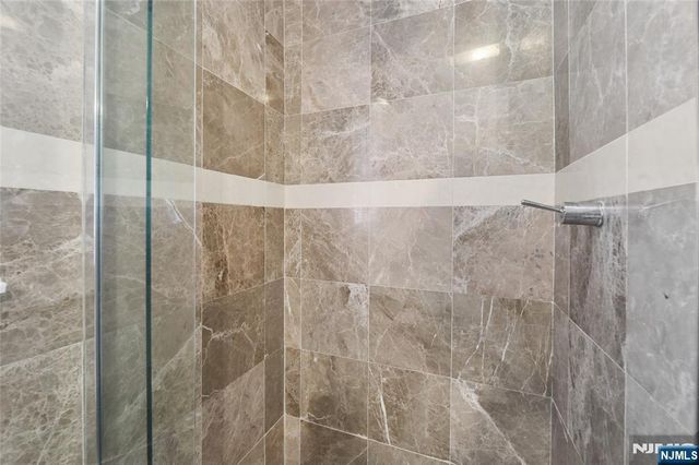 612 Floyd Street, Englewood Cliffs, NJ 07632