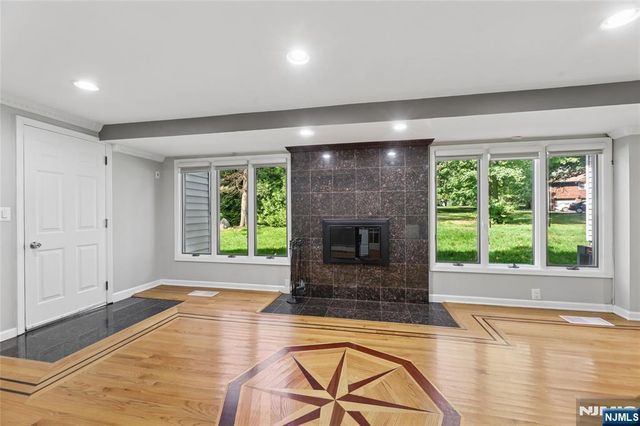 612 Floyd Street, Englewood Cliffs, NJ 07632