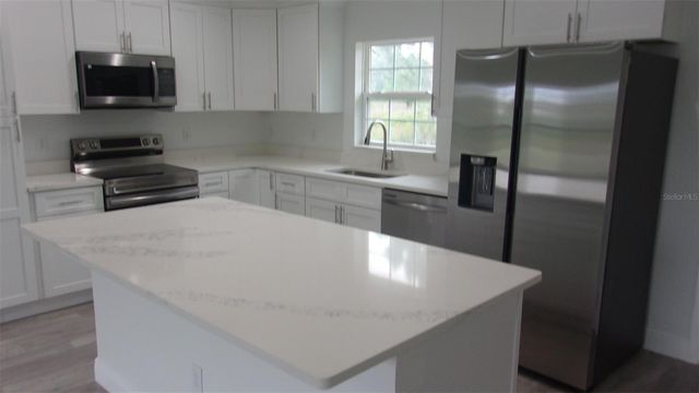 8410 SW 157TH LANE, Dunnellon, FL 34432