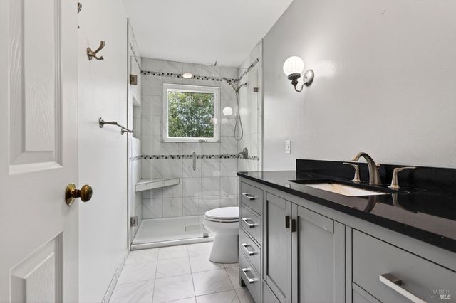 2348 Mill Creek Ln, Healdsburg, CA 95448