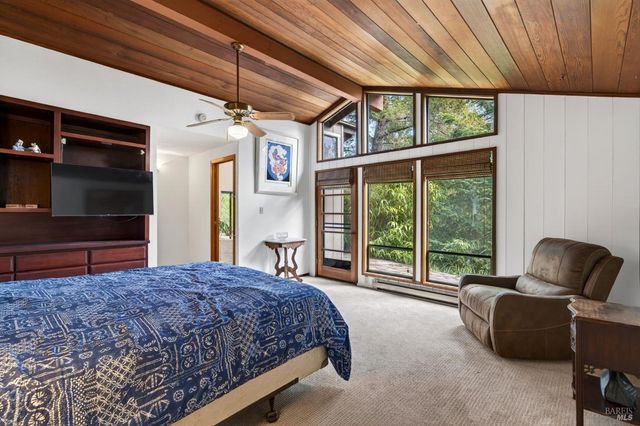 2348 Mill Creek Ln, Healdsburg, CA 95448