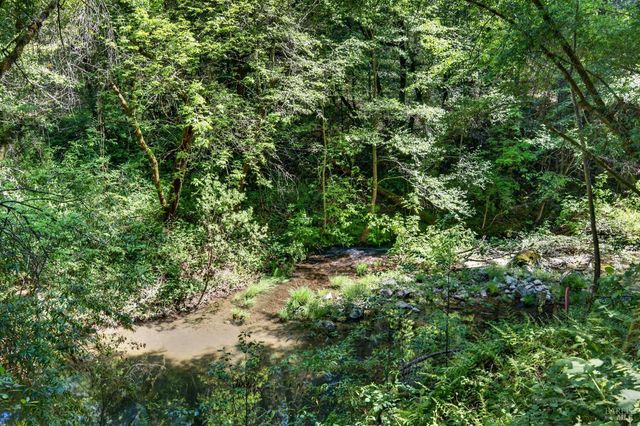 2348 Mill Creek Ln, Healdsburg, CA 95448