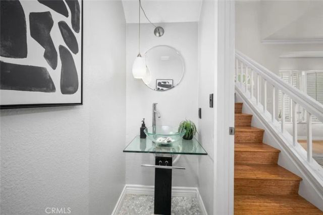 152 Greenmoor 64, Irvine, CA 92614
