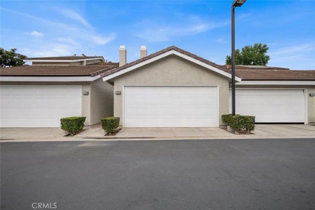 152 Greenmoor 64, Irvine, CA 92614