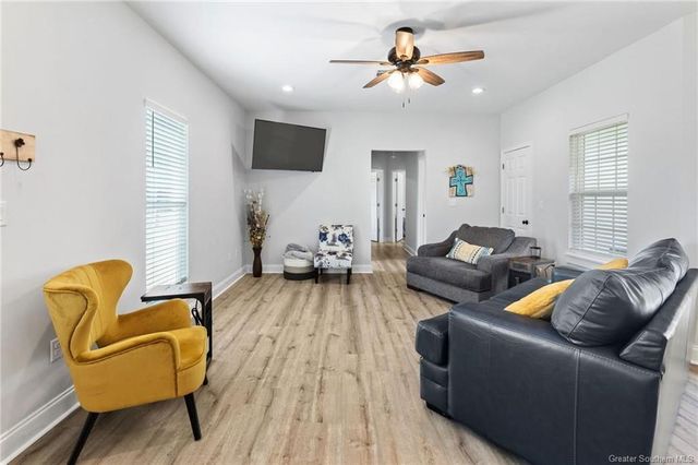 3636 Lawrence Lane, Lake Charles, LA 70605