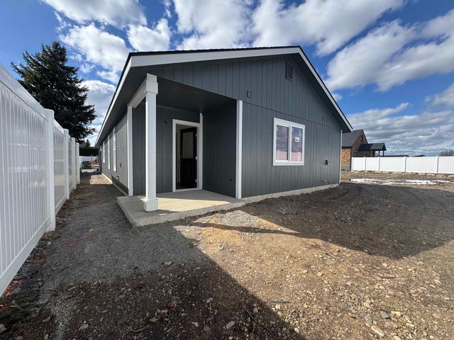 1013 S Century Rd, Spokane Valley, WA 99037