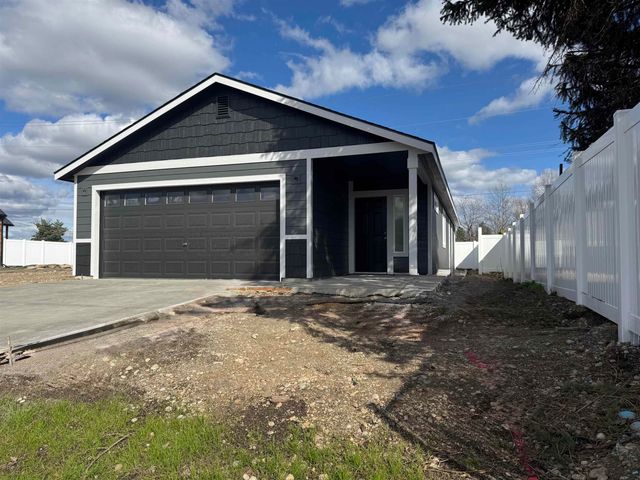 1013 S Century Rd, Spokane Valley, WA 99037