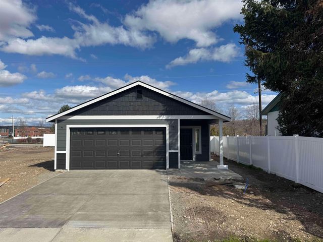 1013 S Century Rd, Spokane Valley, WA 99037