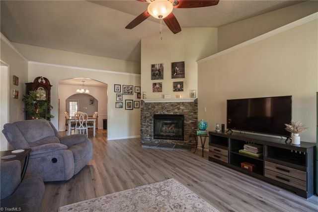 1706 Crinan Court, High Point, NC 27265