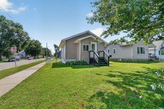 703 Magnolia Parkway, Waterloo, IA 50701